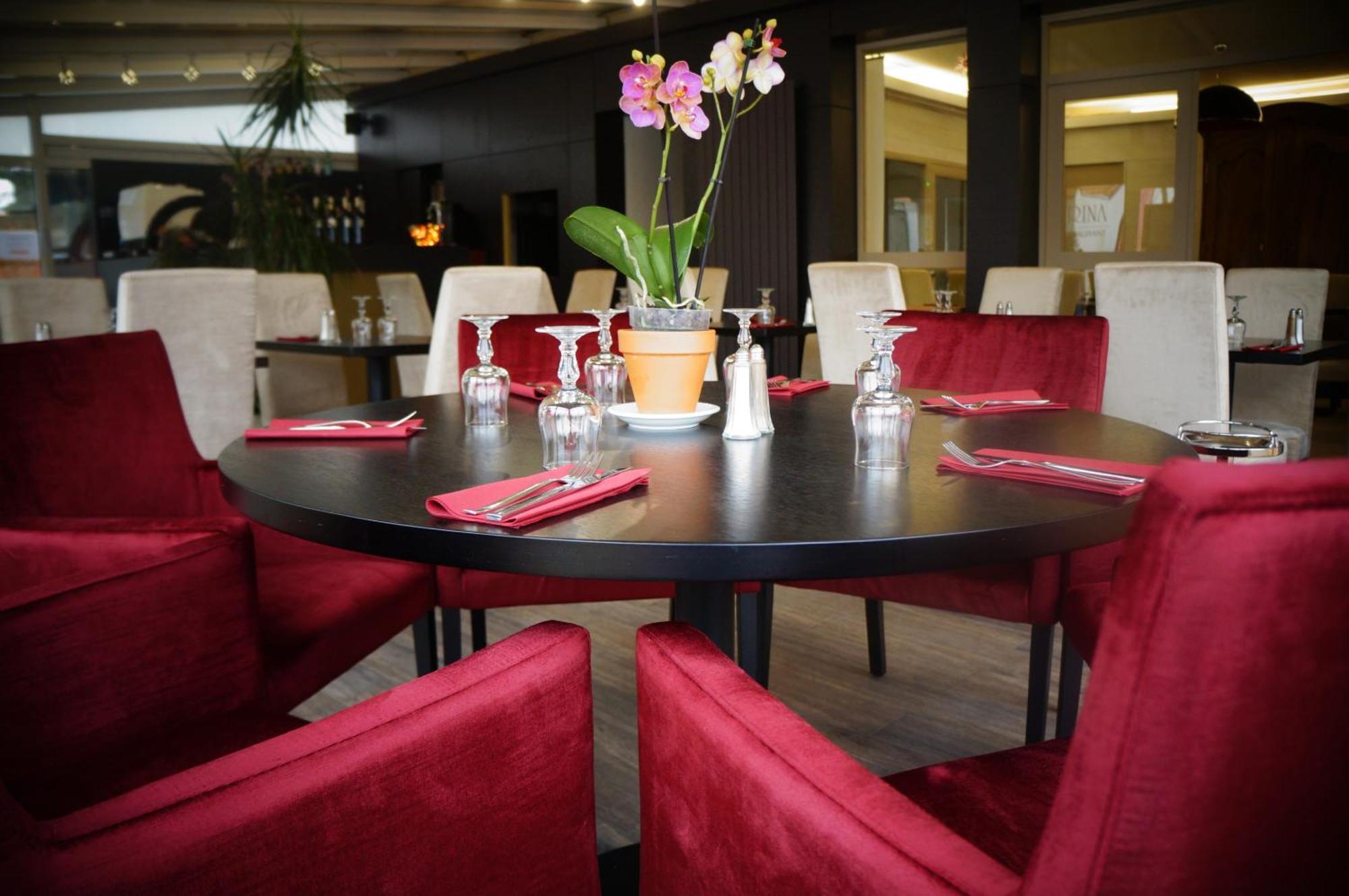 Hotel Et Studios Le Marina Baie De La Baule 포르니세 외부 사진